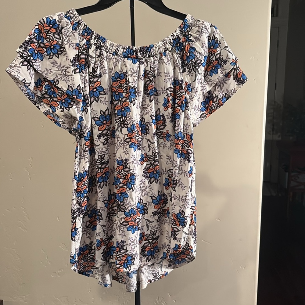 Studio One Short Sleeve Top - Picture 2 of 2
